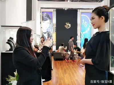 互聯網+大數據時代下，珠寶企業的網紅營銷與粉絲經濟新路徑